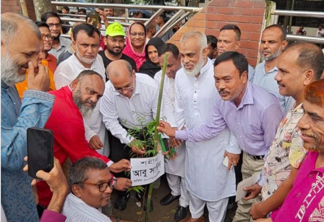 গাজীপুরে বিএনপির গণঅভ্যুত্থানের স্মরণে বৃক্ষরোপণ কর্মসূচি উদ্বোধন করলেন কাজী সাইয়েদুল আলম বাবুল