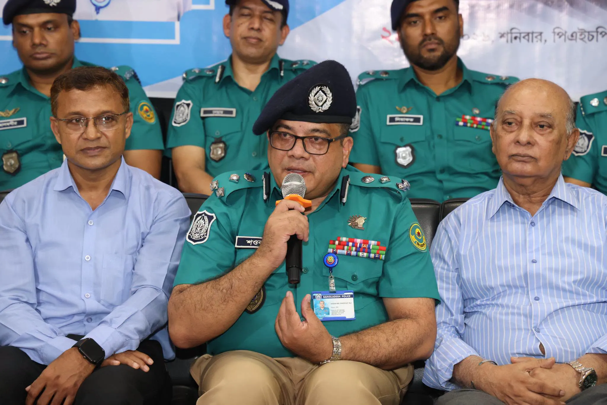 জনগণের আস্থা অর্জনই পুলিশের সবচেয়ে বড় দায়িত্ব: সিএমপি কমিশনার