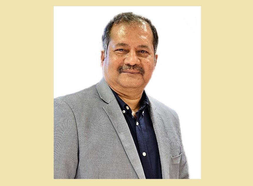 পাগলা মসজিদে দুর্বৃত্তের হামলায় আহত সাংবাদিকদের খোঁজ নিয়েছেন তথ্য ও সম্প্রচার মন্ত্রী