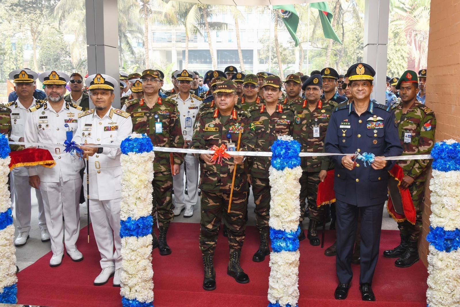 ঢাকা সেনানিবাসে আর্মড ফোর্সেস ওয়ার কোর্স উইং-এর নবনির্মিত ক্যাম্পাস উদ্বোধন