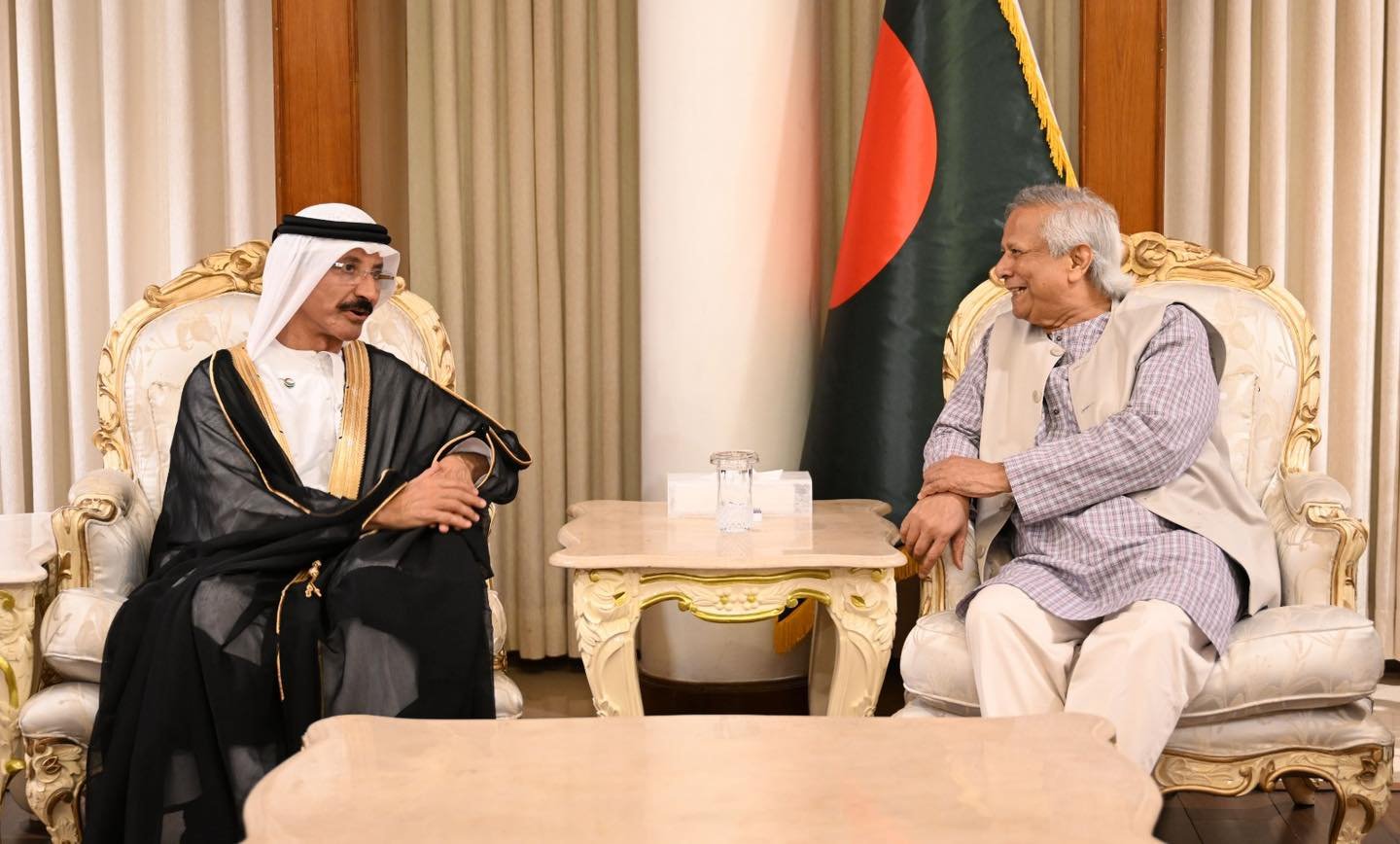 ডিপি ওয়ার্ল্ডের প্রধান নির্বাহী কর্মকর্তার সাথে প্রধান উপদেষ্টার সাক্ষাৎ