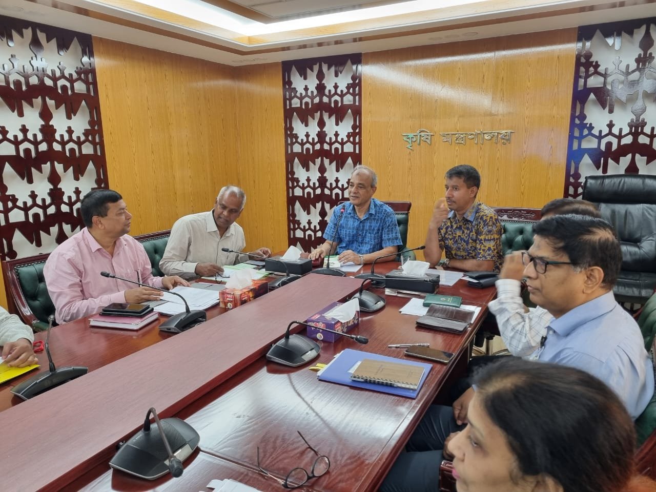 বন্যাদুর্গত এলাকায় ক্ষয়ক্ষতির পরিমাণ দ্রুত নির্ধারণপূর্বক পুনর্বাসনের আহবান কৃষি উপদেষ্টার