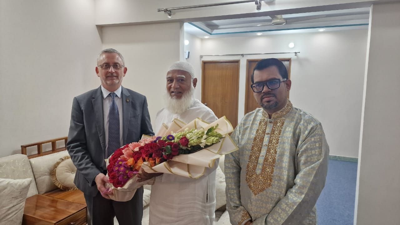 জামায়াতের আমীরের সাথে ইউরোপীয় ইউনিয়নের এ্যাম্বাসডর এর সৌজন্য সাক্ষাৎ