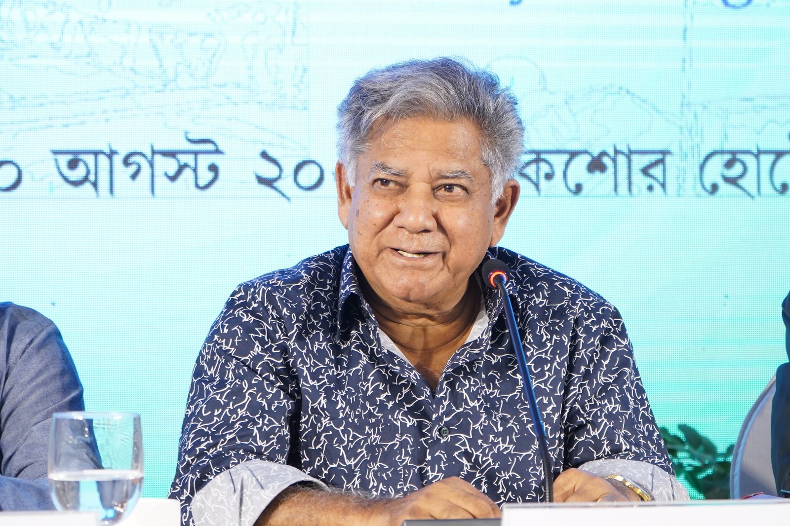 সিপিডি সংলাপে সরকারের চ্যালেঞ্জ ও অর্জন তুলে ধরলেন শ্রম উপদেষ্টা