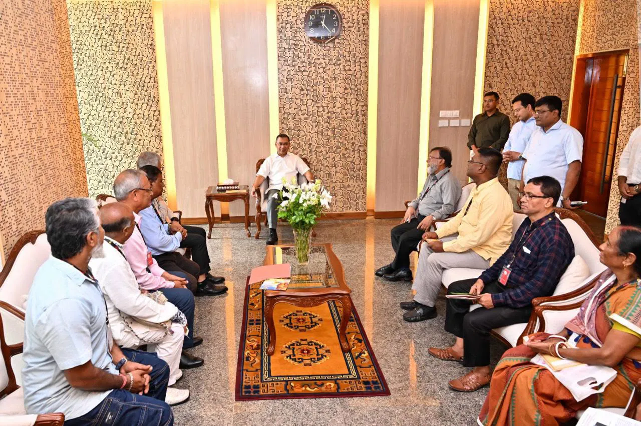 ধর্ম-বর্ণ নির্বিশেষে সব নাগরিকের অধিকার ও নিরাপত্তা নিশ্চিত করতে চায় সরকার: প্রধানমন্ত্রী তারেক রহমান