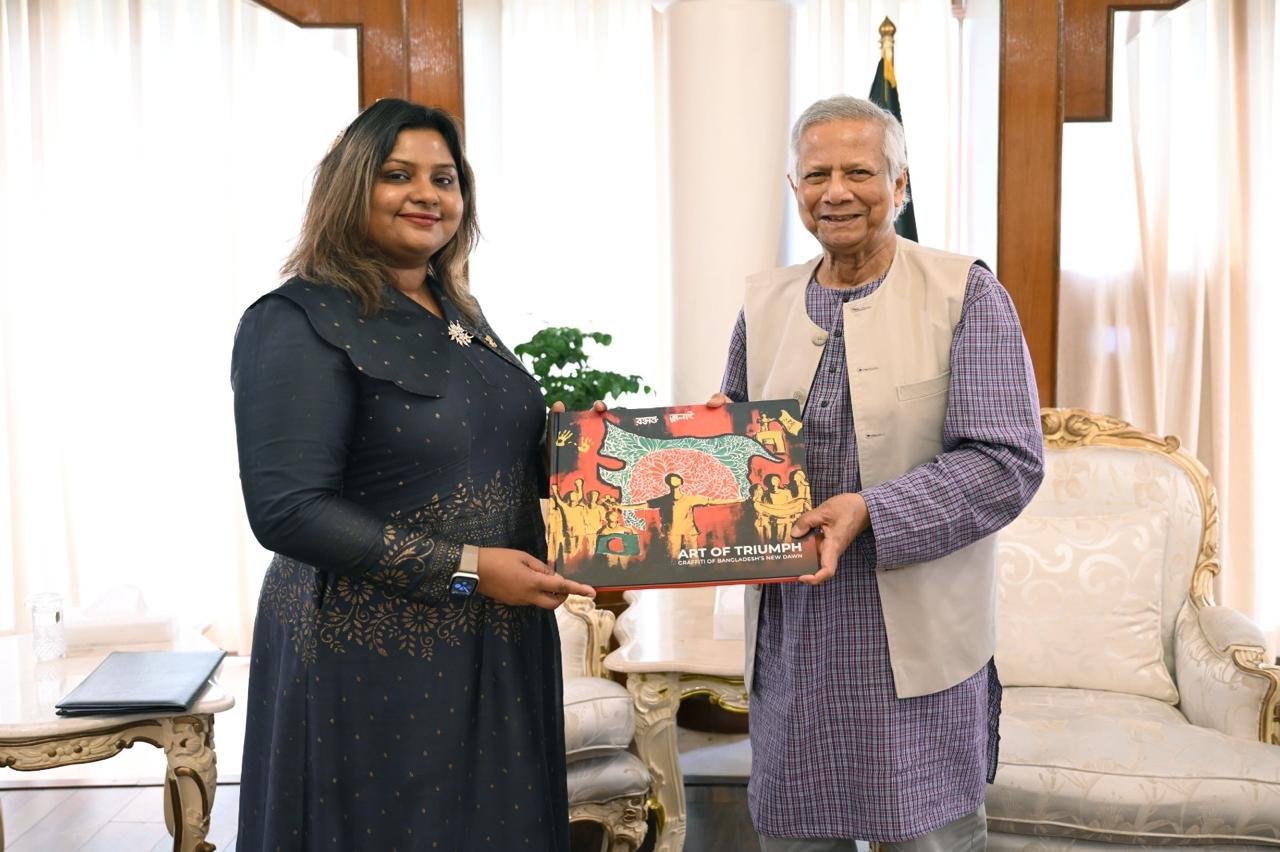 মালদ্বীপে অবৈধ বাংলাদেশি প্রবাসীদের নিয়মিত করার জন্য প্রধান উপদেষ্টার অনুরোধ