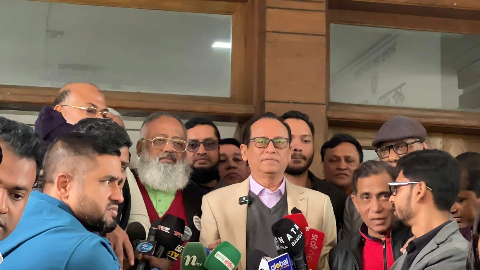 মাদক ও সন্ত্রাসমুক্ত ঢাকা–১১ গড়ার প্রত্যয় ড. এম এ কাইয়ুমের