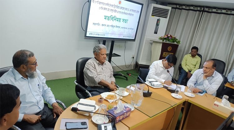 বস্ত্রখাতের উন্নয়নে স্বচ্ছতা ও জবাবদিহিতা নিশ্চিত করতে হবে : পাট উপদেষ্টা