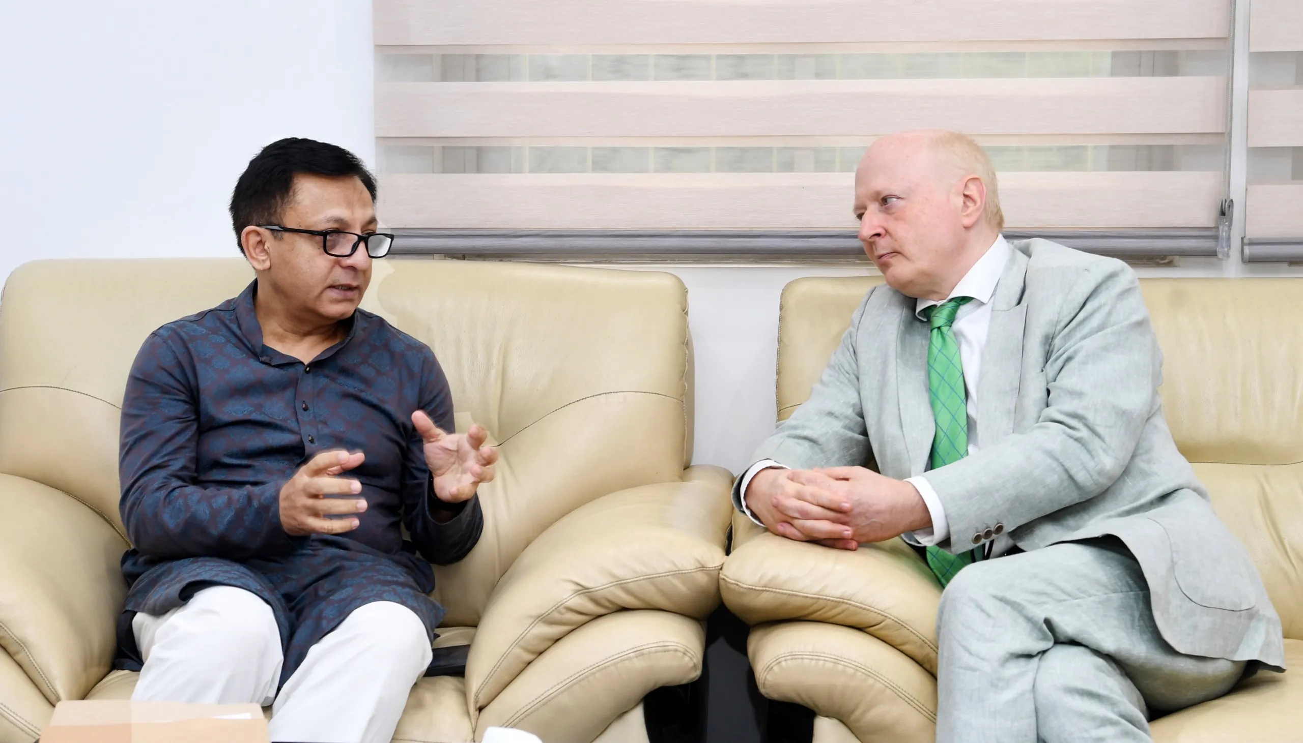 চামড়া, জাহাজ নির্মাণ ও হালকা প্রকৌশলে জার্মান বিনিয়োগ চায় বাংলাদেশ