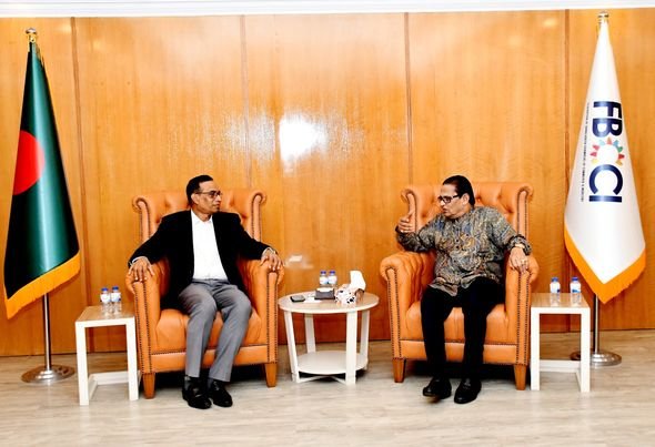 বাংলাদেশ স্টিল শিল্প নেতৃবৃন্দের এফবিসিসিআই-এর প্রশাসক মোঃ হাফিজুর রহমানের সঙ্গে সৌজন্য সাক্ষাৎ