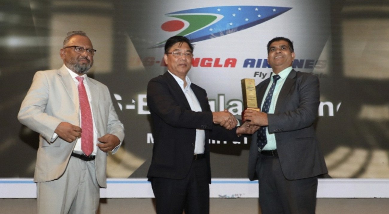 টোয়াব ইন্টারন্যাশনাল ট্যুরিজম অ্যাওয়ার্ডে ‘বেস্ট ডমেস্টিক এয়ারলাইন্স’ পুরস্কার পেলো ইউএস-বাংলা