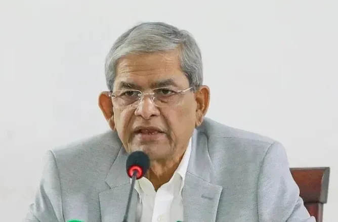 বিএনপি মহাসচিব ও স্থায়ী কমিটির পদ থেকে পদত্যাগ করেছেন মির্জা ফখরুল আলমগীর
