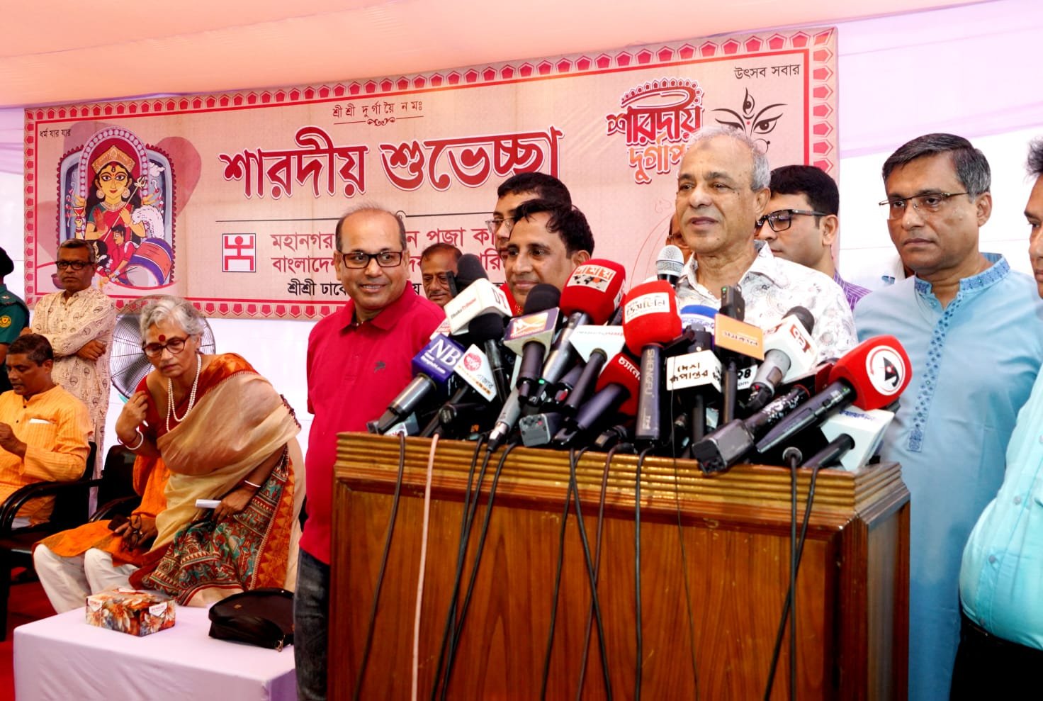 দুর্গাপূজার দশমী পর্যন্ত বিশেষ নিরাপত্তা ব্যবস্থা থাকবে- স্বরাষ্ট্র উপদেষ্টা