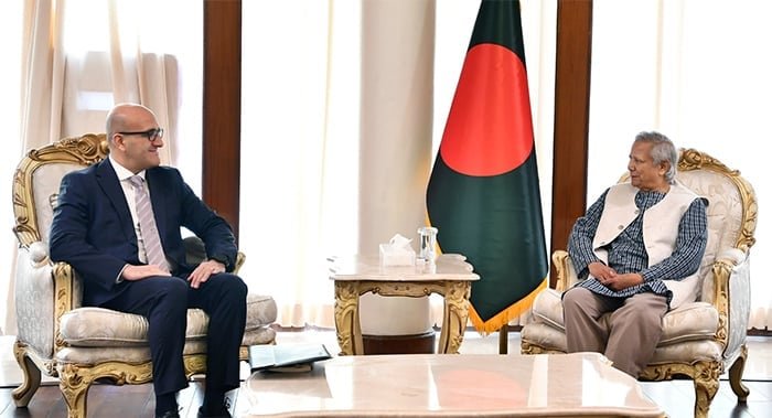 প্রধান উপদেষ্টা আজারবাইজান ও বাংলাদেশ দ্বিপক্ষীয় সম্পর্ক আরও গভীর করতে চায়