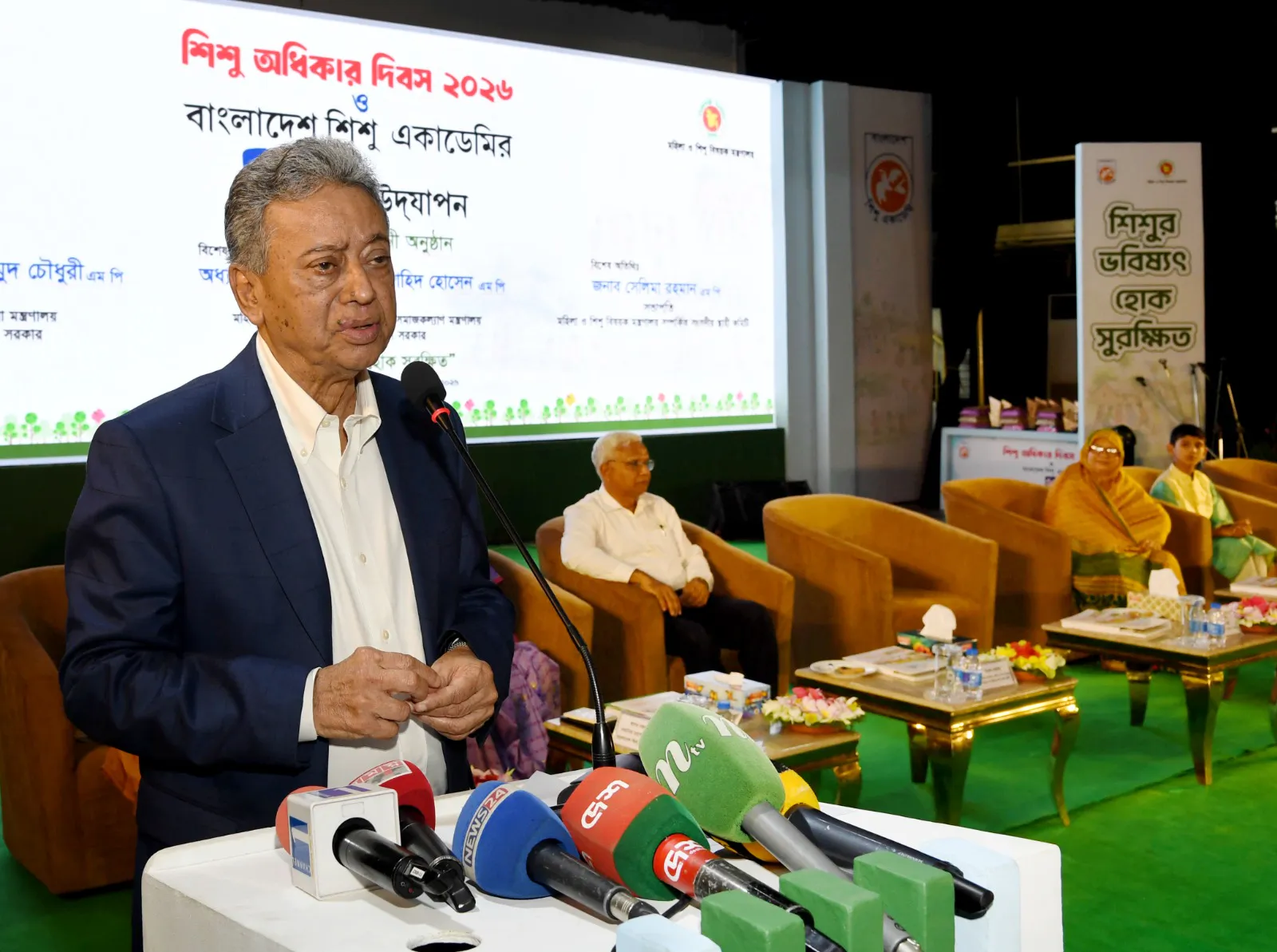 দেশে ক্রিয়েটিভ ইকোনমি প্রসারে সরকার কাজ করছে: অর্থমন্ত্রী আমির খসরু মাহমুদ চৌধুরী