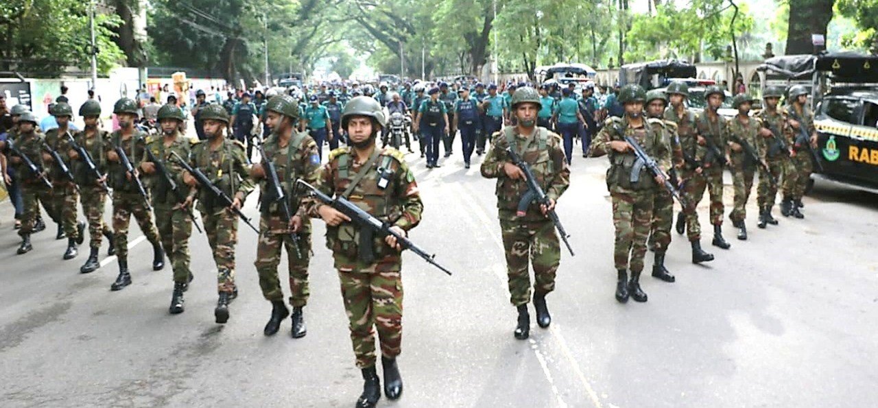 জন্মাষ্টমীর নিরাপত্তায় নিয়োজিত সেনাবাহিনী