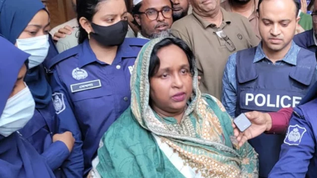 হত্যা মামলায় কারাগারে নারায়ণগঞ্জের সাবেক মেয়র আইভী