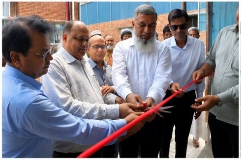 জোবাইদা করিম জুট মিলস লিমিটেডে ৫.৪২ মেগাওয়াট রুফটপ সৌরবিদ্যুৎ প্রকল্প উদ্বোধন করেছেন বিদ্যুৎ প্রতিমন্ত্রী অনিন্দ্য ইসলাম অমিত